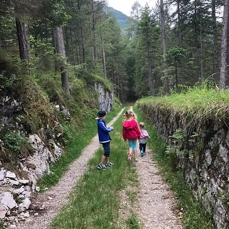 Karwendel-Lodge Scharnitz Buitenkant foto