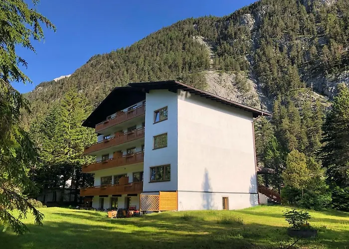 Karwendel-Lodge